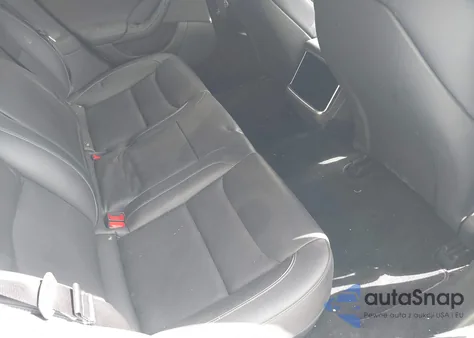 2022 Tesla Model S Plaid Tri Motor All-Wheel Drive z USA, uszkodzony, nr VIN 5YJSA1E60NF459725